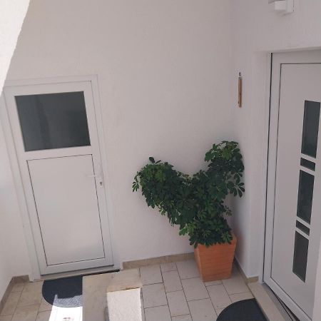 Apartmani Bonavia Jelsa  Εξωτερικό φωτογραφία