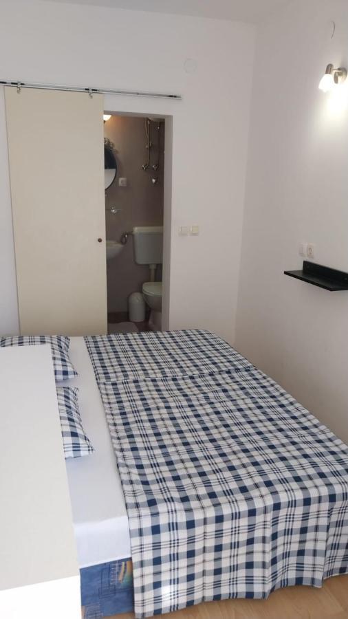 Apartmani Bonavia Jelsa  Εξωτερικό φωτογραφία